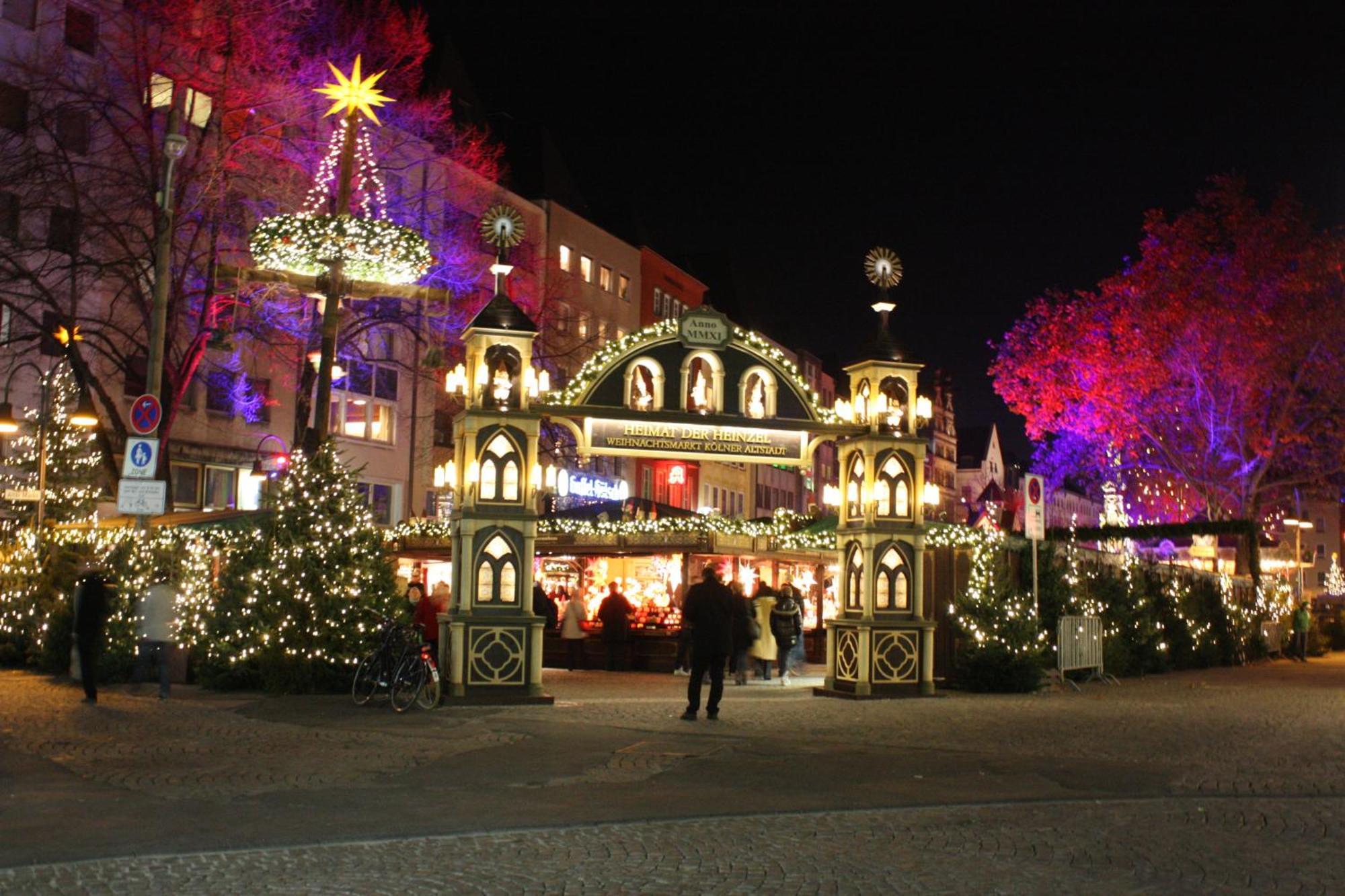 Hotel Roemerhafen Köln Exteriör bild